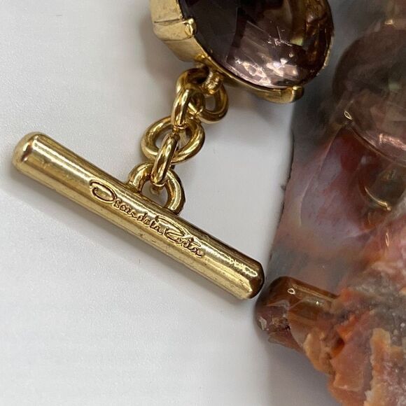 Oscar de la Renta Pink Crystal Gold Mother of Pearl Gold Link Toggle Clasp Brace - Picture 13 of 14